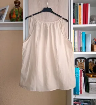 (M) Blusa nueva de tirantes