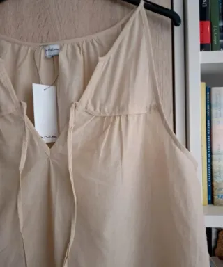 (M) Blusa nueva de tirantes