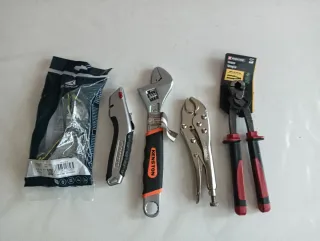 Caja de herramientas Parkside, etc.