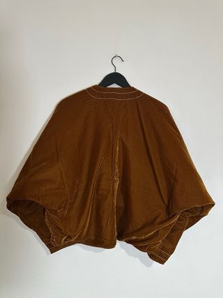 Kimono Zara Marrón Talla XS-S nuevo con etiqueta