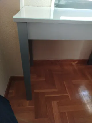 Mesa cristal templado blanca/gris