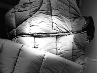 Cazadora plumífera Zara Negra XL