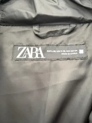 Cazadora plumífera Zara Negra XL