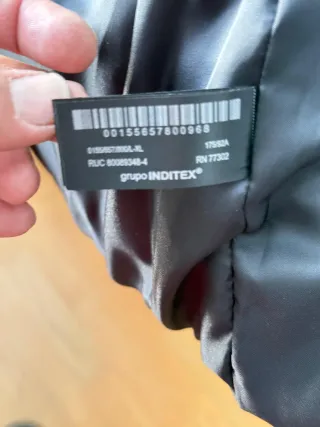 Cazadora plumífera Zara Negra XL