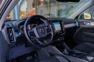 VOLVO XC40 D3 MOMENTUM PRO 150 CV