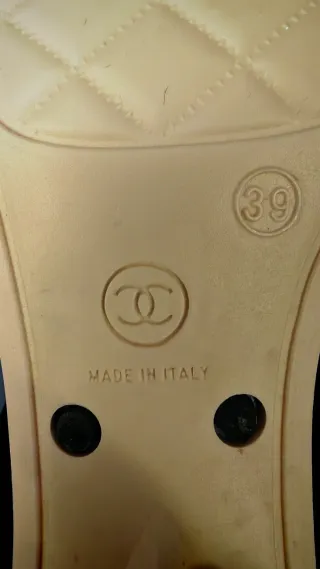 Stivali Gomma Chanel Neri Tacco Bianco