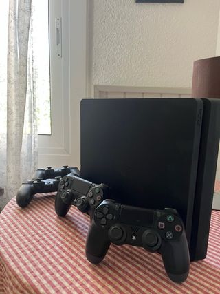 PS4 Slim 500GB Negra