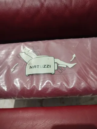 Hermoso Sillón Orejero reclinable Natuzzi  cuero ❤