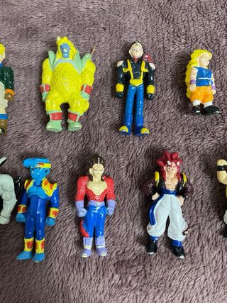 Lotto 9 personaggi Dragon Ball