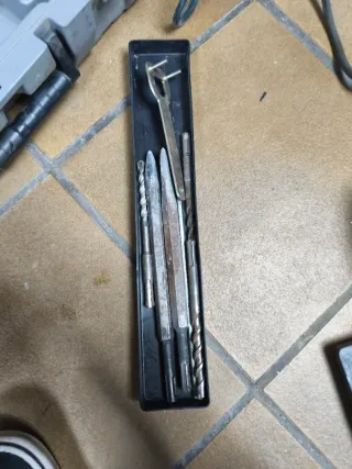 Martillo Eléctrico BH 950