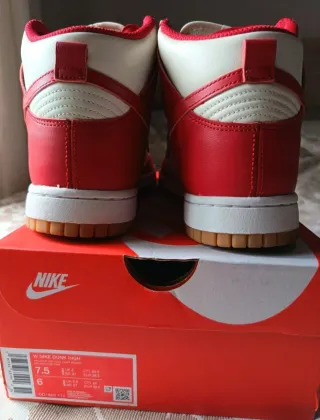 Nike Dunk High Rojo y Blanco talla 38.5