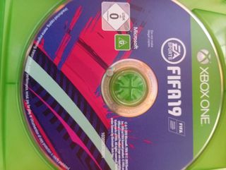 FIFA 19 Xbox One / Series S/X
