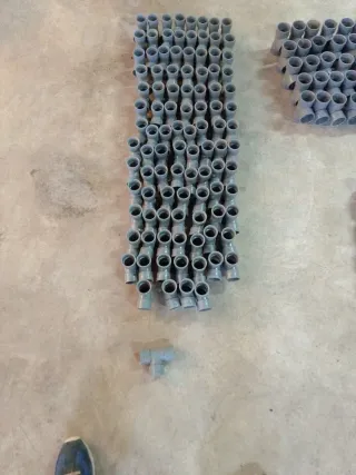 Tes y codos PVC 50 y 40