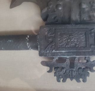 Quadro Replica Ascia da Guerra con Cornice in Legno