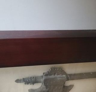 Quadro Replica Ascia da Guerra con Cornice in Legno