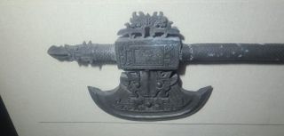 Quadro Replica Ascia da Guerra con Cornice in Legno