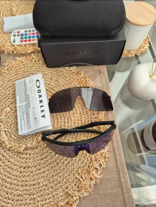 Gafas Oakley Sutro Lite