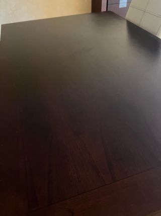 Mesa de comedor con 4 sillas