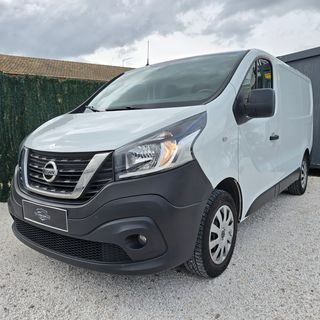 Nissan NV300 2020