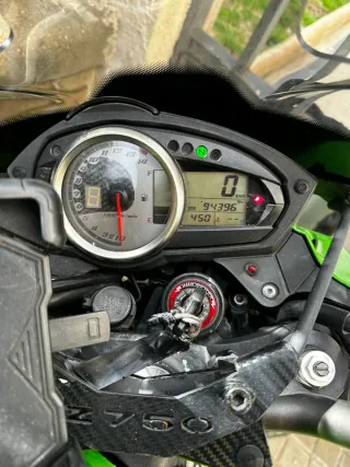 Kawasaki Z750 ABS