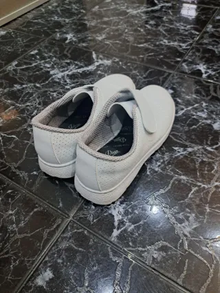 Zapatos Dian Blancos Talla 39