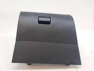 GUANTERA MAZDA 2 LIM. ()