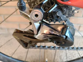 Bicicleta Eléctrica Gravel Focus Paralane2