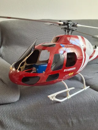 Helicóptero RC Eléctrico ECUREUIL AS355