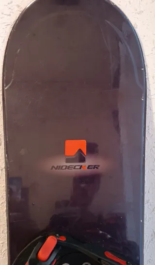 Tabla Snowboard + Fijaciones y botas Salomon