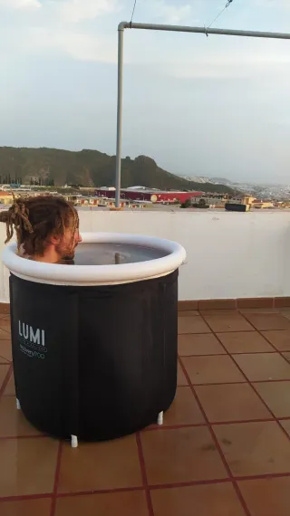 Bañera de Hielo Inflable LUMI