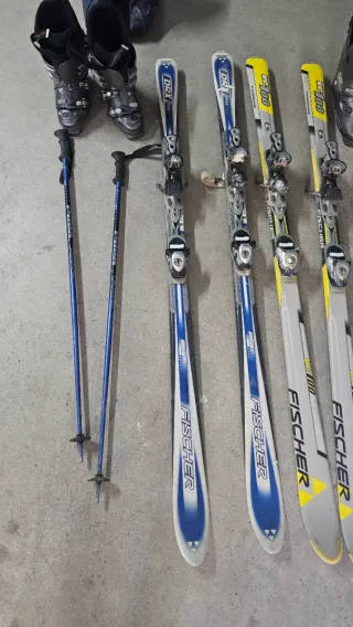 Esquís y Botas de Esquiar Fischer.