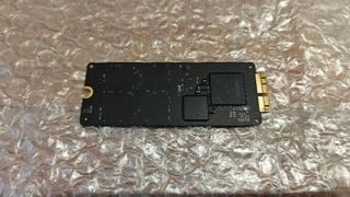 Apple SSD 512GB SM0512L para Macbook