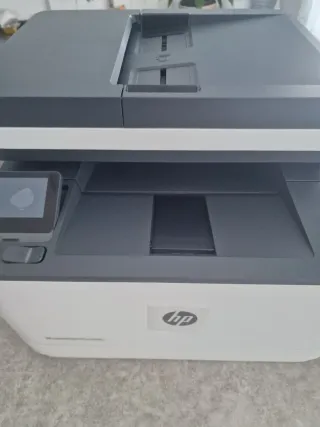 Impresora HP LaserJet Pro 3102fdw Multifunción