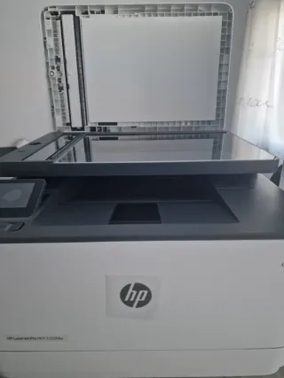 Impresora HP LaserJet Pro 3102fdw Multifunción