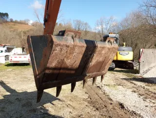 Cazo para minicargadora