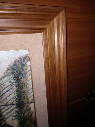 Cuadro con marco de madera