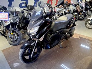Yamaha X-MAX 250 Negra