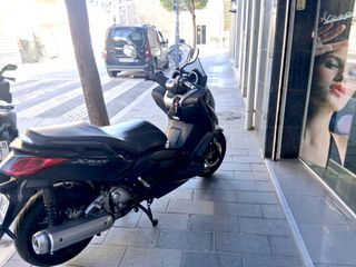 Yamaha X-MAX 250 Negra