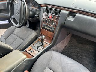 DESPIECE MERCEDES-BENZ CLASE E 3.0 E 300 TURBO-D