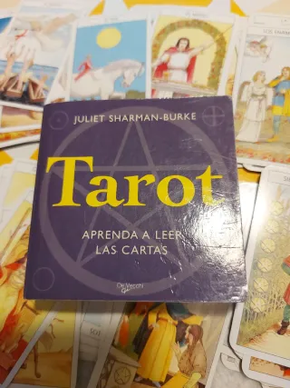 Tarot en caja