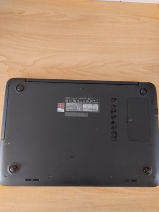 ASUS F556UJ i7 12GB SSD480 - Batería No Carga