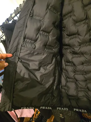 Chaleco Prada Negro Talla L