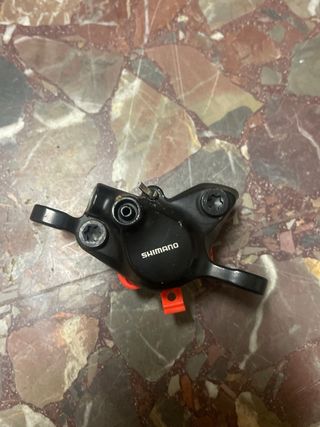 Pinza y maneta Shimano MT200