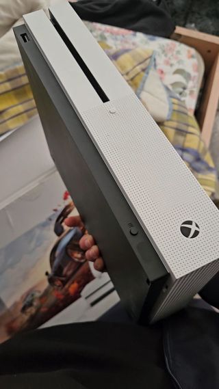 Xbox One S con juegos