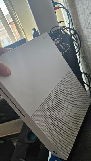 Xbox One S con juegos