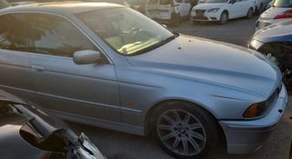 DESPIECE BMW SERIE 5 E39 530D 2001