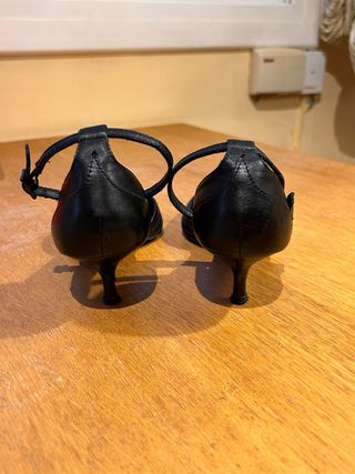 Zapatos de tacón vintage negros