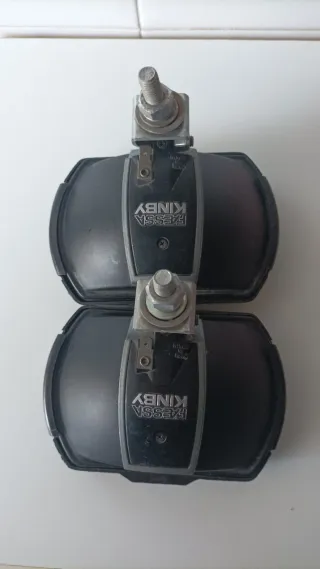 Faros Amarillos antinieblas Coche