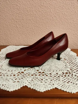 Zapatos de salón Dansi rojos