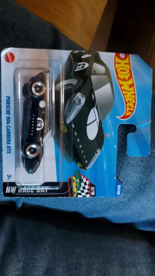 Hot Wheels Porsche 904 Carrera GTS 100/250